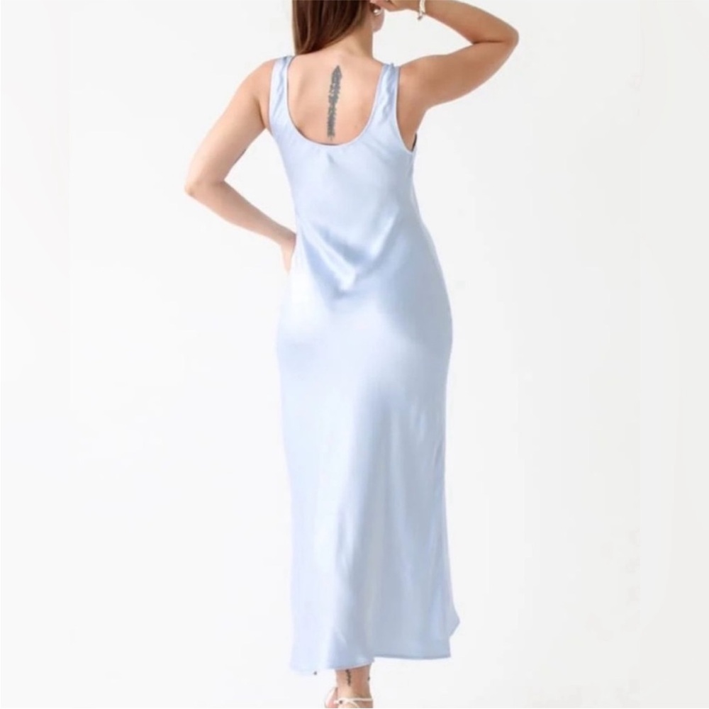 Rumored Market Midi Dress - Picture 3 of 4